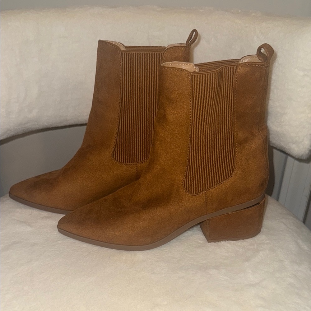 Express tan faux suede boots